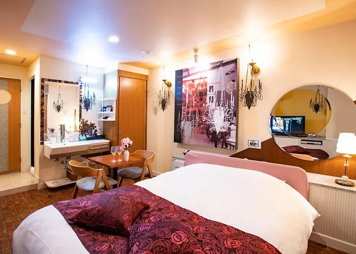 Hotel Apricot (Adults Only)
