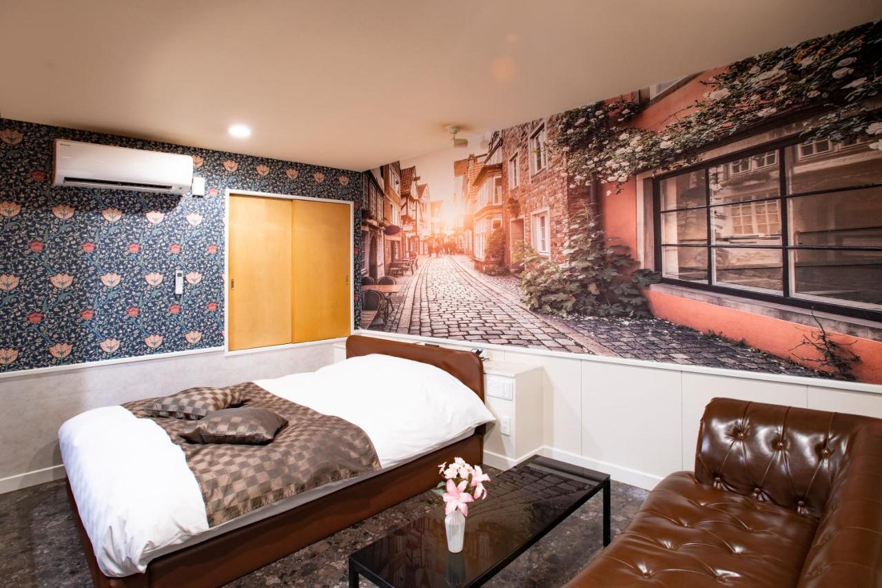 Apricot (adults Only) 3*